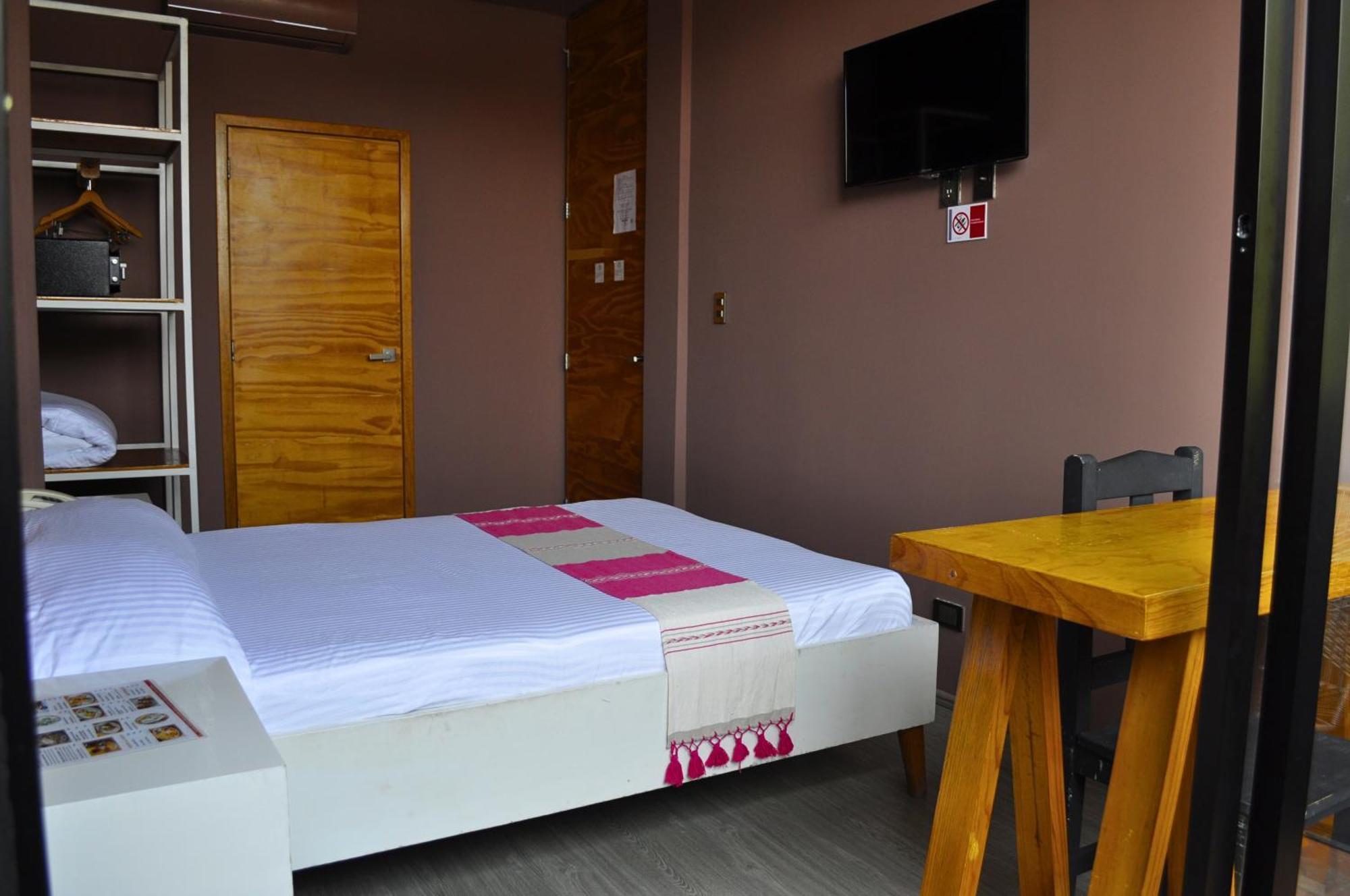 Hotel Momotus Tuxtla - Desayuno Incluido Tuxtla Gutiérrez Kültér fotó